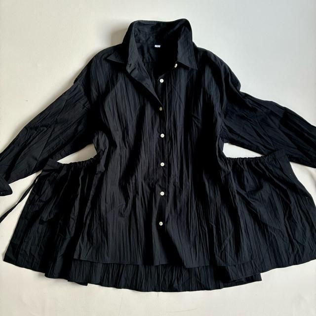 �����i��1.9�������{����The Noetic���V�����H�V���c�`���j�b�N������F �� �����t�@�b�V������ 