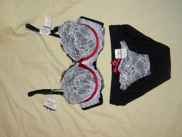 ubNƃzCg[XgcVOlC[   t@bV 