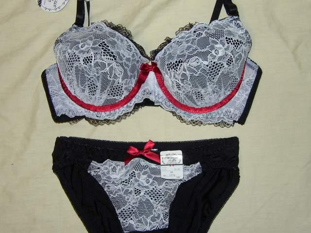 ubNƃzCg[XgcVOlC[  t@bV 