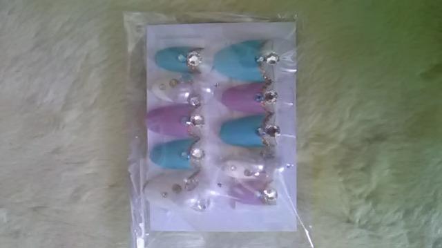 新品*ネイルチップ < 香水/コスメ/ネイル  新品*ネイルチップ  < 香水/コスメ/ネイルの