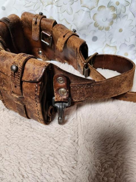 ビンテージ物 5連バンダリア カオスポーチ 黒夢 清春 < タレントグッズ  ビンテージ物 5連バンダリア カオスポーチ 黒夢 清春 < タレントグッズの