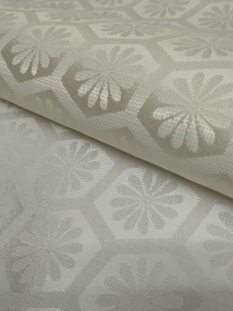 レトロ(CH6733)約87cm幅×1mと1.5m・和装品制作用布地・耳端日焼け(?)あり < ペット/手芸/園芸 レトロ(CH6733)約87cm幅×1mと1.5m・和装品制作用布地・耳端日焼け(?)あり < ペット/手芸/園芸の