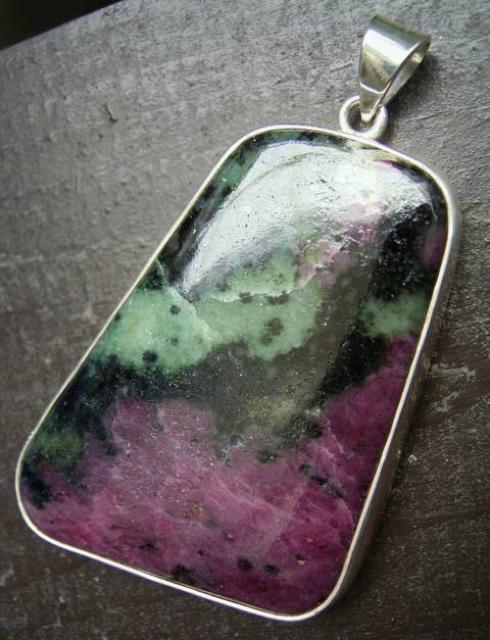 ☆即決☆ルビーゾイサイトシルバートップ  < 女性アクセサリー/時計  ☆即決☆ルビーゾイサイトシルバートップ   < 女性アクセサリー/時計の