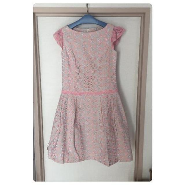 美品TOCCA ゴールドレーベル 刺繍ワンピース < ブランド 美品TOCCA ゴールドレーベル 刺繍ワンピース < ブランドの