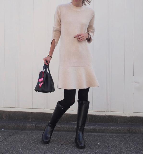 ペプラムフレアニットミニワンピースベージュオフホワイトInsta < 女性ファッション ペプラムフレアニットミニワンピースベージュオフホワイトInsta < 女性ファッションの