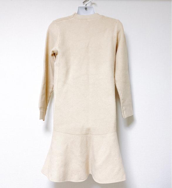 ペプラムフレアニットミニワンピースベージュオフホワイトInsta < 女性ファッション ペプラムフレアニットミニワンピースベージュオフホワイトInsta < 女性ファッションの