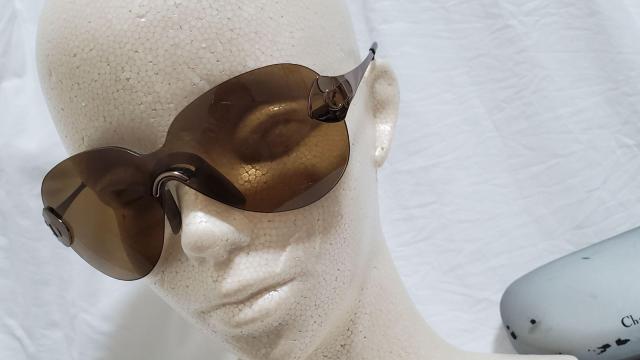 正規美 レア Dior ティアドロップ パイロット シールドサングラス 茶 ブロンズ CDロゴ 1枚ビッグレンズメタルアイウェア < ブランド  正規美 レア Dior ティアドロップ パイロット シールドサングラス 茶 ブロンズ CDロゴ 1枚ビッグレンズメタルアイウェア < ブランドの