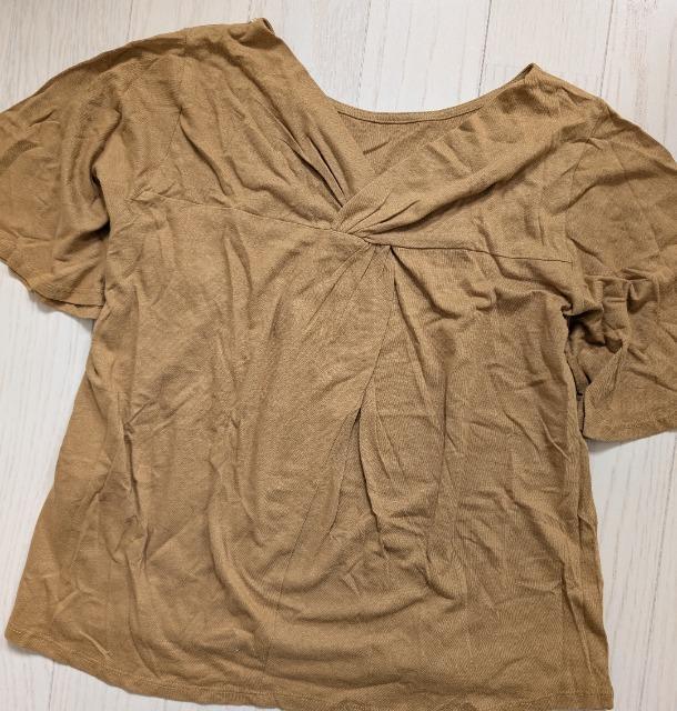 E hyphen world gallery PEACEQwaygbvXVi  t@bV 