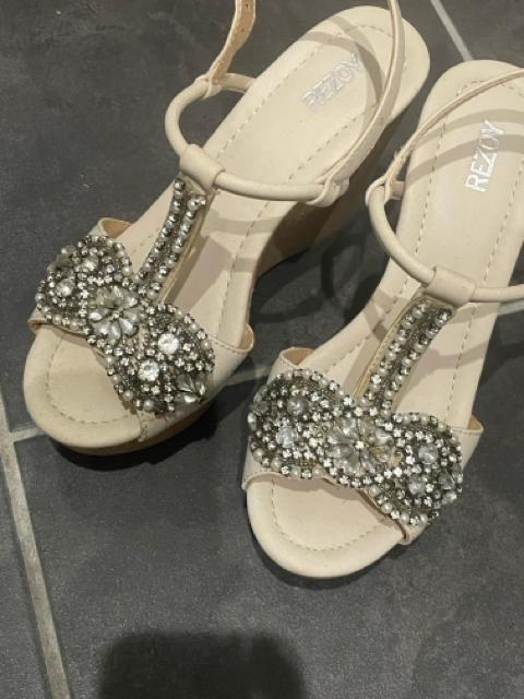 REZOY LLrW[T_EGbW\[M   uh 