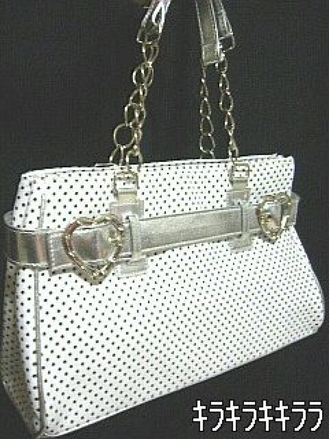 《New》ViVi・ハートバックル★ドット柄*ショルダーバッグ<ホワイト> < 女性ファッション  《New》ViVi・ハートバックル★ドット柄*ショルダーバッグ<ホワイト>  < 女性ファッションの