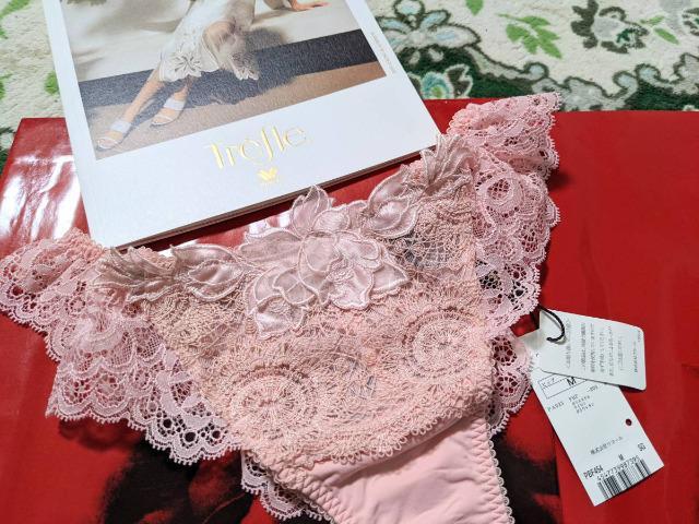 Trefle/トレフル/54G/モロッコ/ソングTバックショーツ/M/SG/シャパンピンク/稀少 < 女性ファッション  Trefle/トレフル/54G/モロッコ/ソングTバックショーツ/M/SG/シャパンピンク/稀少 < 女性ファッションの