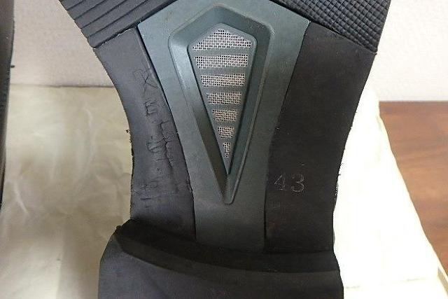 taka-q ^JL[ rWlXC@j{vC am U[V[Y Õi TCY43