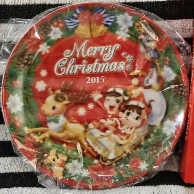 新品 ペコちゃん ポコちゃん クリスマス プレート 2015 サンタクロース トナカイ リース 皿 食器 不二家 < アニメ/コミック/キャラクター  新品 ペコちゃん ポコちゃん クリスマス プレート 2015 サンタクロース トナカイ リース 皿 食器 不二家  < アニメ/コミック/キャラクターの