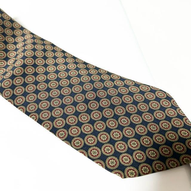 i Dior fBI[ lN^C    VN  uh 