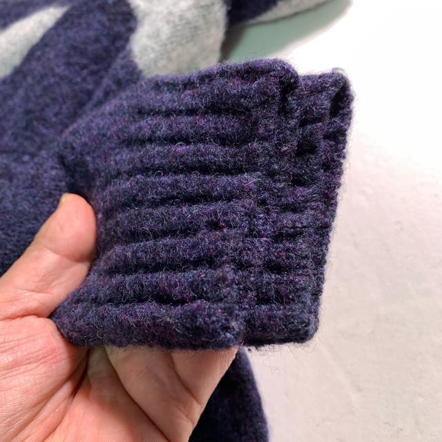 HOWLIN' 英国製 ウール100% ニット セーター セミボーダー ネイビー Mサイズ ハウリン ラグランスリーブ < 男性ファッション  HOWLIN' 英国製 ウール100% ニット セーター セミボーダー ネイビー Mサイズ ハウリン ラグランスリーブ < 男性ファッションの