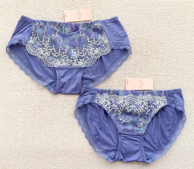 Triumph AMOSTYLE ヒップハング&ショーツ Mサイズ ブルー 2枚セット < 女性ファッション Triumph AMOSTYLE ヒップハング&ショーツ Mサイズ ブルー 2枚セット < 女性ファッションの