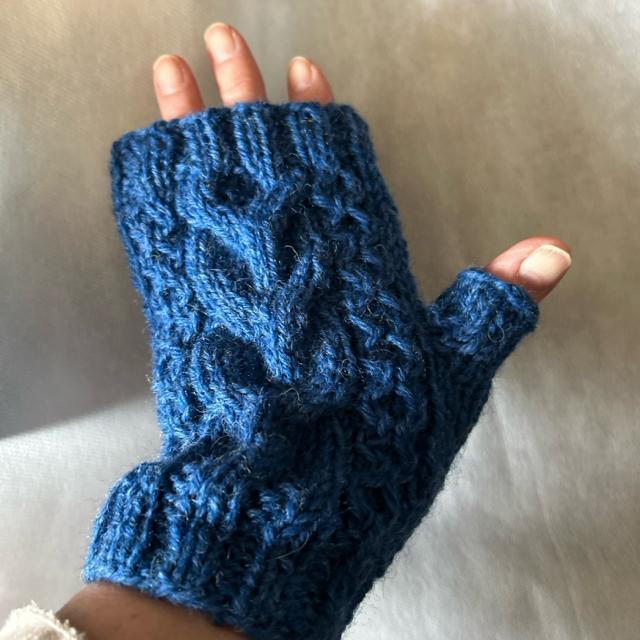 ブリティッシュウール100% ロイヤルブルー < 女性ファッション ブリティッシュウール100% ロイヤルブルー < 女性ファッションの