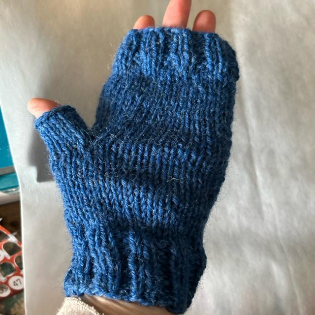 ブリティッシュウール100% ロイヤルブルー < 女性ファッション ブリティッシュウール100% ロイヤルブルー < 女性ファッションの