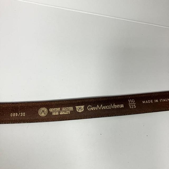 GIAN MARCO VENTURI �W�����}���R�x���`���[�� �v �C�^���A�� �� �j���t�@�b�V������ 