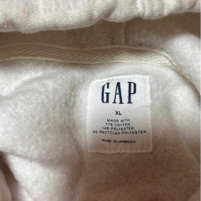 中古美品★XL★GAP★男女兼用ギャップ裏起毛パーカー付き長袖トレーナー★白柄 < ブランド 中古美品★XL★GAP★男女兼用ギャップ裏起毛パーカー付き長袖トレーナー★白柄 < ブランドの