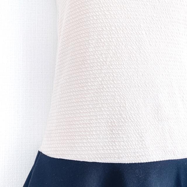 x[WubNbeigeblacktA~js[X  t@bV 