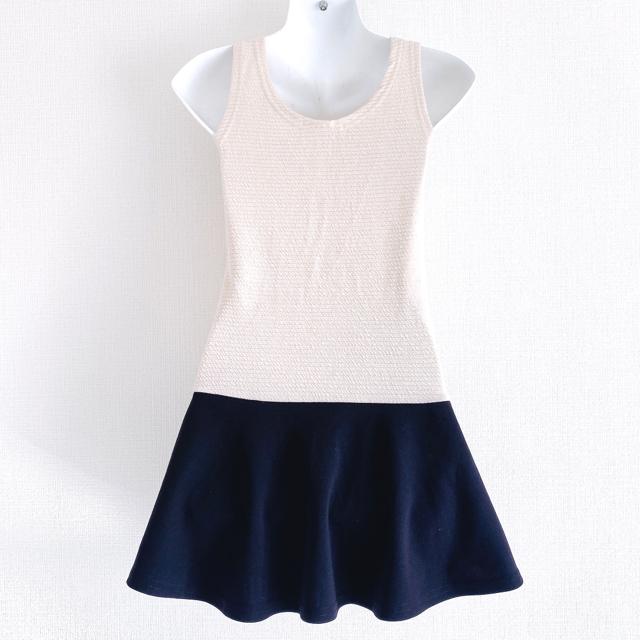 x[WubNbeigeblacktA~js[X  t@bV 