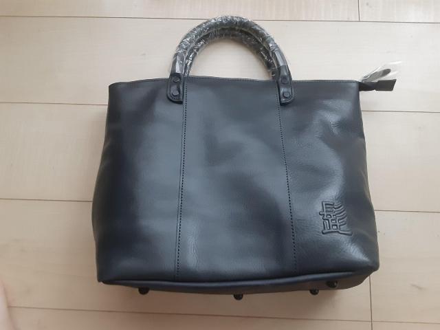 革製バック(グレー) < 男性ファッション 革製バック(グレー) < 男性ファッションの