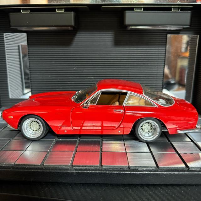 HOTWHEELS 1/18フェラーリ 250GT (カスタム仕様) < ホビー  HOTWHEELS 1/18フェラーリ 250GT (カスタム仕様) < ホビーの