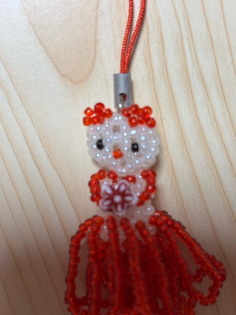 中古★ビーズのハンドメイド長期保管★金具変色あり★ドレスキティ風ストラップ < おもちゃ 中古★ビーズのハンドメイド長期保管★金具変色あり★ドレスキティ風ストラップ < おもちゃの