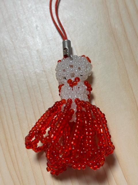 中古★ビーズのハンドメイド長期保管★金具変色あり★ドレスキティ風ストラップ < おもちゃ 中古★ビーズのハンドメイド長期保管★金具変色あり★ドレスキティ風ストラップ < おもちゃの