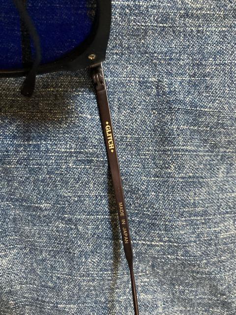 GLITCH サングラス スタッズデザイン チタン 日本製 メンズ レディース < 男性ファッション  GLITCH サングラス スタッズデザイン チタン 日本製 メンズ レディース < 男性ファッションの