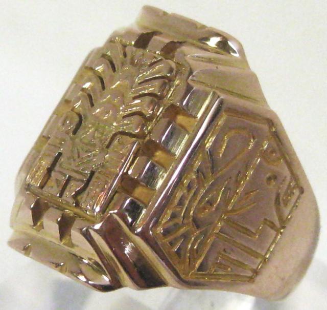 極美品 男女兼用 18K 18金リング 指輪 印台 古代中世柄 #18.5~19 < 女性アクセサリー/時計 極美品 男女兼用 18K 18金リング 指輪 印台 古代中世柄 #18.5~19 < 女性アクセサリー/時計の