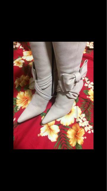 ゆうパック送料込☆大きなリボン☆春ベージュロングブーツ☆ < 女性ファッション  ゆうパック送料込☆大きなリボン☆春ベージュロングブーツ☆ < 女性ファッションの