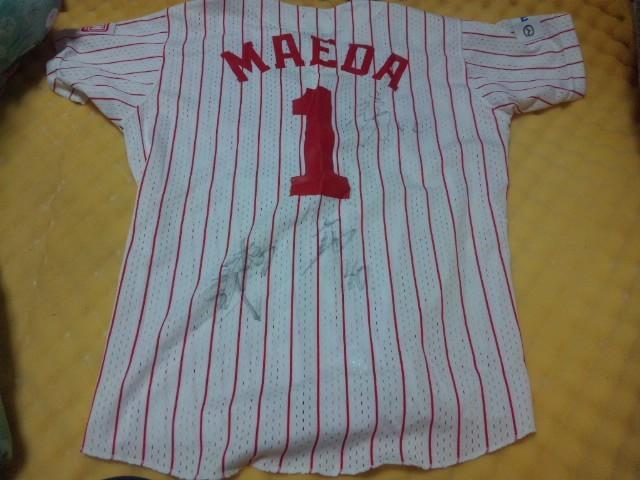 【中古】(広島カープ)前田智徳 ユニフォーム 嶋、倉直筆サイン入 < レジャー/スポーツ 【中古】(広島カープ)前田智徳 ユニフォーム 嶋、倉直筆サイン入 < レジャー/スポーツの