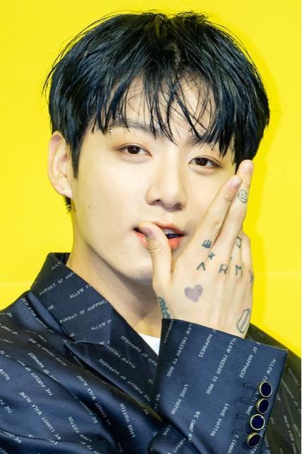 【送料無料】BTSジョングク厳選写真フォト10枚セット D < タレントグッズ  【送料無料】BTSジョングク厳選写真フォト10枚セット D < タレントグッズの