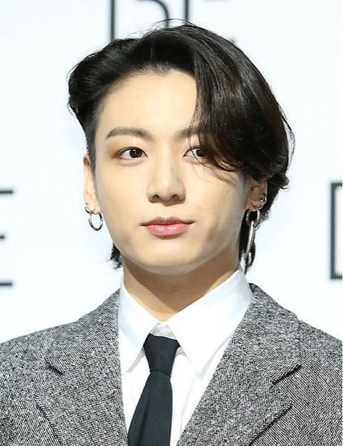 【送料無料】BTSジョングク厳選写真フォト10枚セット D < タレントグッズ  【送料無料】BTSジョングク厳選写真フォト10枚セット D < タレントグッズの