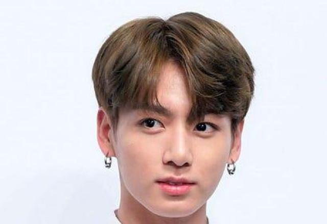 【送料無料】BTSジョングク厳選写真フォト10枚セット D < タレントグッズ  【送料無料】BTSジョングク厳選写真フォト10枚セット D < タレントグッズの