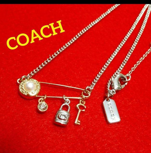 COACH セーフティピン チャーム ネックレス、美品 < ブランド  COACH セーフティピン チャーム ネックレス、美品  < ブランドの