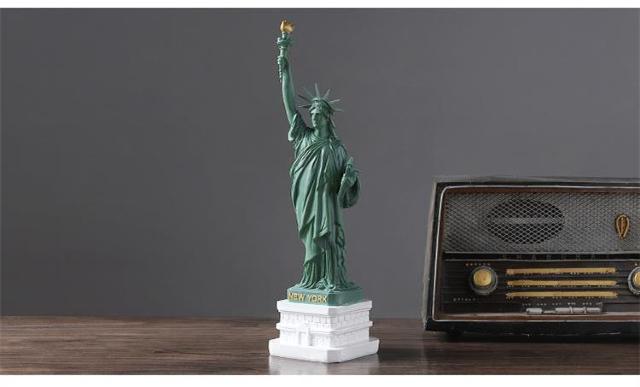 �A�����J�@���R�̏��_���@�u���@�I�u�W�F�@�C���e���A�@�����i �� �C���e���A/���C�t�� 