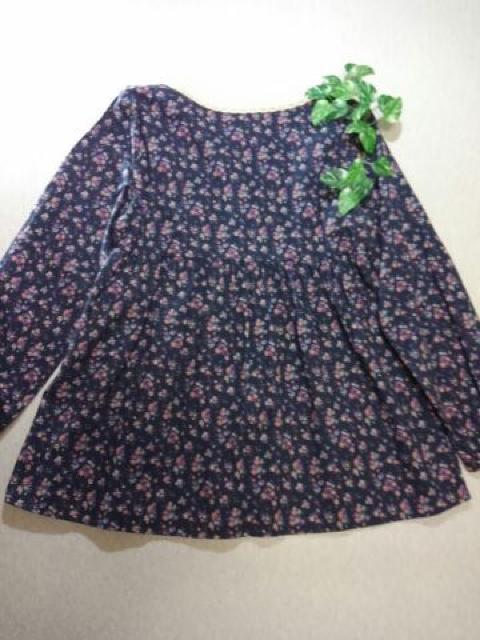 *フラワーモヨウ コットンチュニックブラウス* M < 女性ファッション *フラワーモヨウ コットンチュニックブラウス* M < 女性ファッションの