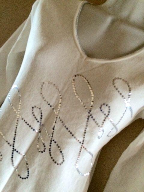 即決】strawberry fields◆上質ストレッチ&ビジューカットソー < 女性ファッション  即決】strawberry fields◆上質ストレッチ&ビジューカットソー < 女性ファッションの