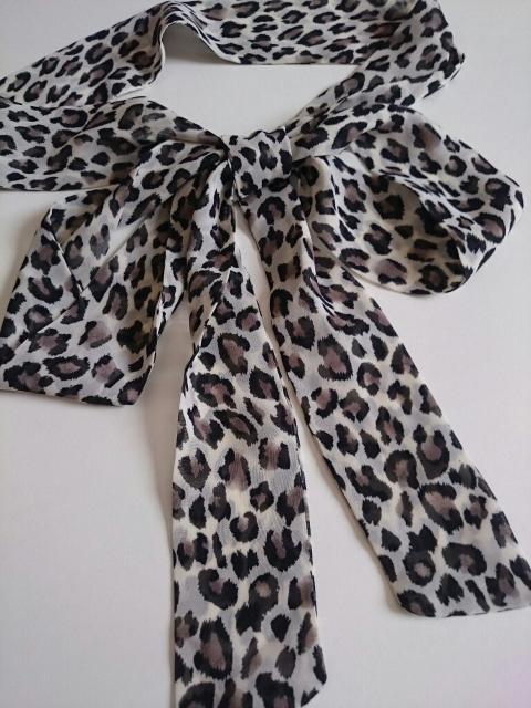 未使用☆レオパード柄×シフォン素材★多用途リボン☆ストール★バッグチャーム等♪ < 女性ファッション  未使用☆レオパード柄×シフォン素材★多用途リボン☆ストール★バッグチャーム等♪ < 女性ファッションの