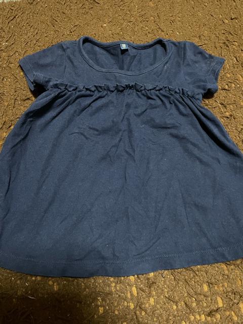 UNIQLO 女の子 半袖トップスT 110 < ブランド  UNIQLO 女の子 半袖トップスT 110  < ブランドの
