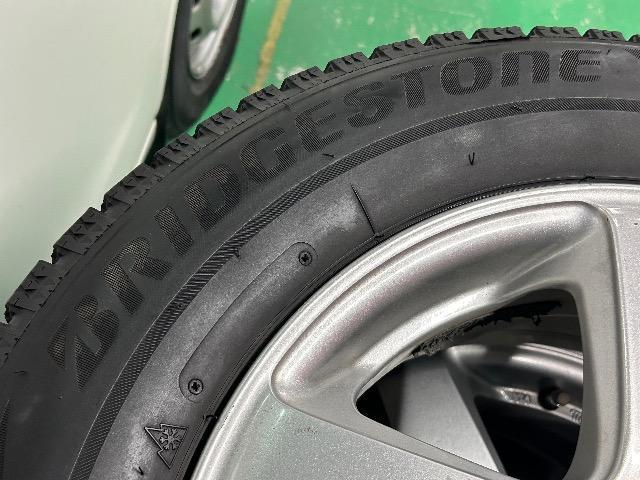 0110108)国産中古スタッドレスタイヤBSブリヂストンブリザック4本社外アルミホイールセット195/65R13送料無料 < 自動車/バイク 0110108)国産中古スタッドレスタイヤBSブリヂストンブリザック4本社外アルミホイールセット195/65R13送料無料 < 自動車/バイク