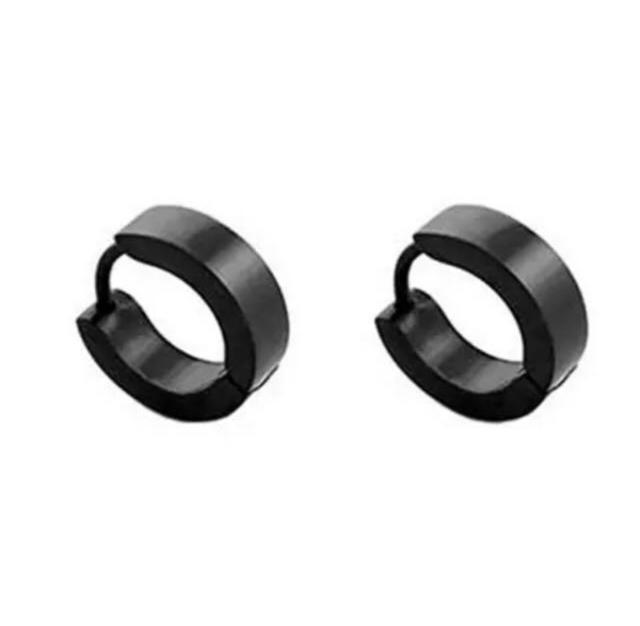 フープピアススタッド 黒 ステンレス製 ピアス < 男性アクセサリー/時計 フープピアススタッド 黒 ステンレス製 ピアス < 男性アクセサリー/時計の