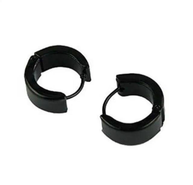 フープピアススタッド 黒 ステンレス製 ピアス < 男性アクセサリー/時計 フープピアススタッド 黒 ステンレス製 ピアス < 男性アクセサリー/時計の