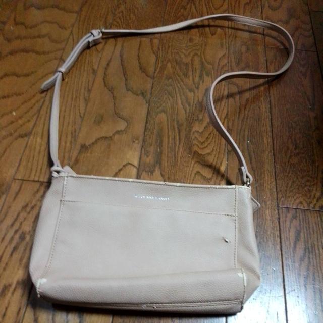 ベージュ 合皮 ポシェット 難あり 格安 HICHI HIKE MARKET < 女性ファッション  ベージュ 合皮 ポシェット 難あり 格安 HICHI HIKE MARKET  < 女性ファッションの