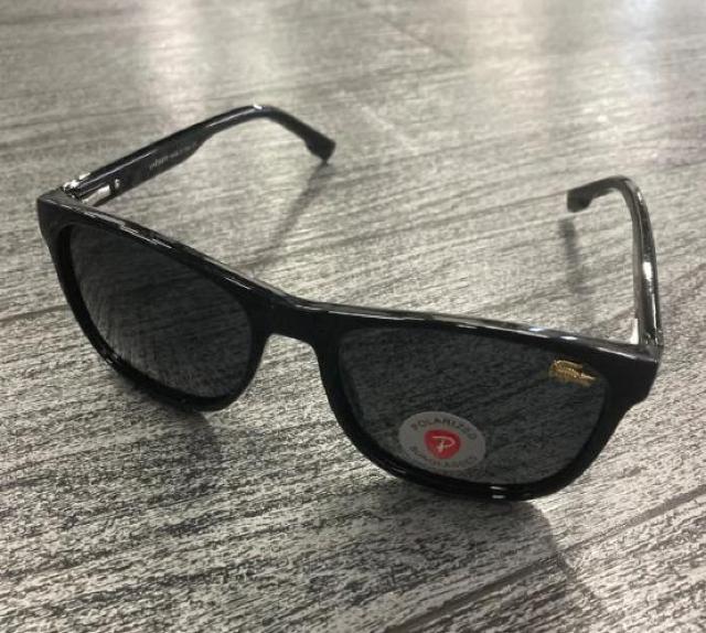 【新品】LACSTE ラコステ サングラス メンズ レディース L2425 ブラック レンズにマーク付き < ブランド 【新品】LACSTE ラコステ サングラス メンズ レディース L2425 ブラック レンズにマーク付き < ブランドの