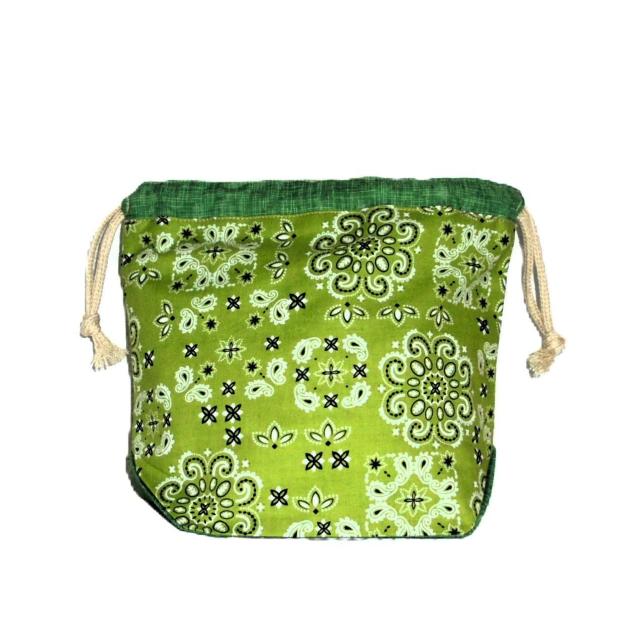 【底マチ幅が広い巾着】◆バンダナ柄グリーン緑◆裏地あり巾着 < 女性ファッション 【底マチ幅が広い巾着】◆バンダナ柄グリーン緑◆裏地あり巾着 < 女性ファッションの