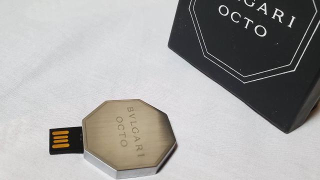 正規美 レア ブルガリ ブランドロゴエンブレム オクト USBメモリー 4G ジオメトリー デバイス 箱有 オクタゴン < ブランド 正規美 レア ブルガリ ブランドロゴエンブレム オクト USBメモリー 4G ジオメトリー デバイス 箱有 オクタゴン < ブランドの